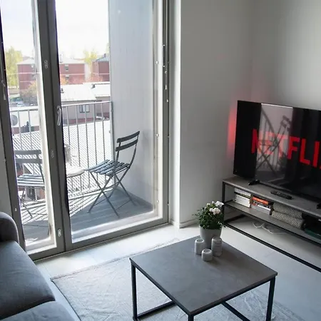 Apartman Elegant Penthouse Loft - Near The Airport *