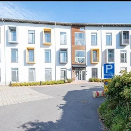 Apartamento Elegant Penthouse Loft - Near The Airport